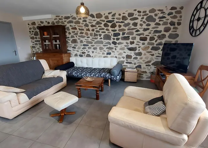 L'oustal Del Pastre Holiday home *