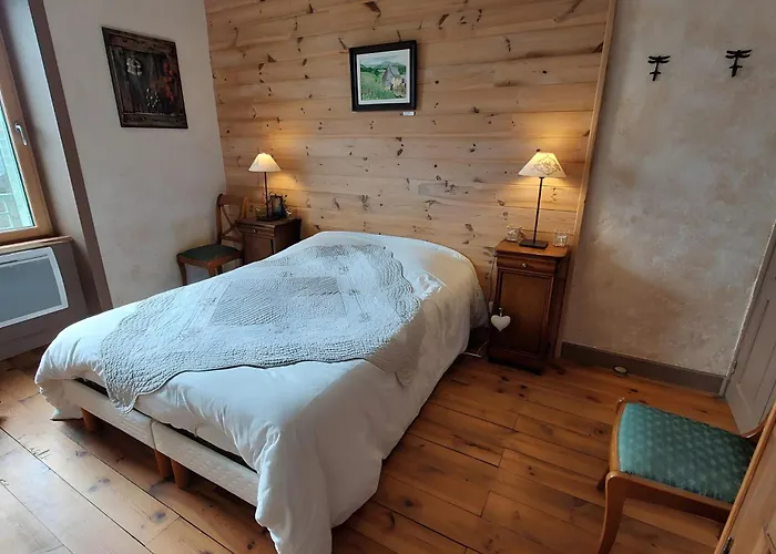 L'oustal Del Pastre Holiday home Alleuze